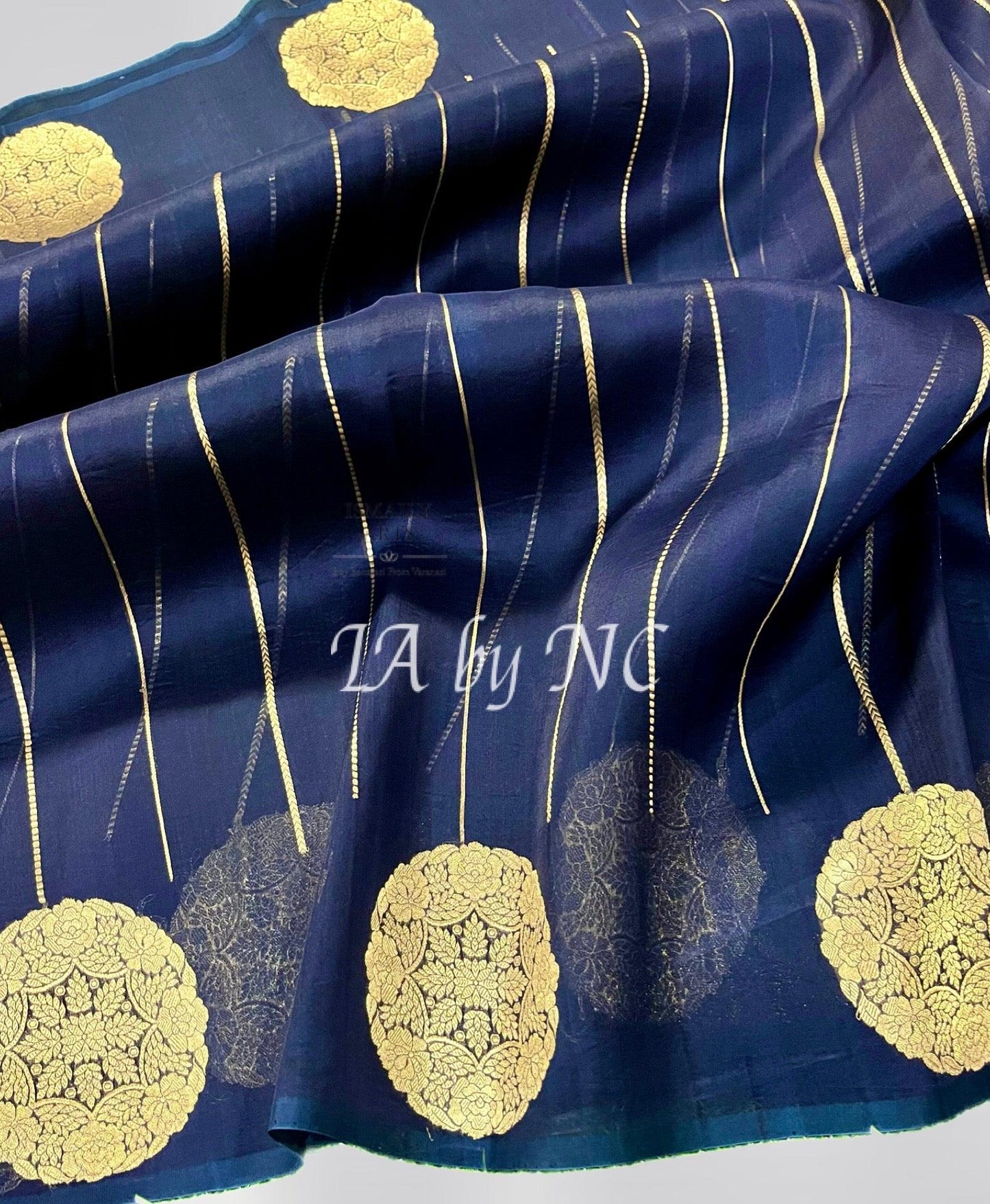 Space Banarasi Pure Kora Organza Kadwa Saree