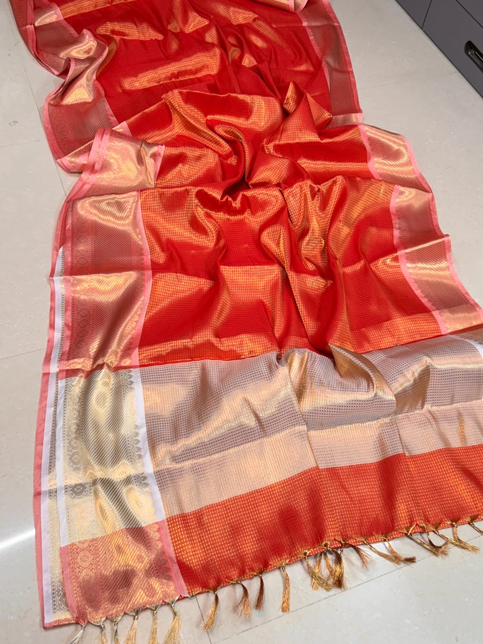 Banarasi Blend Tissue Brocade Saree