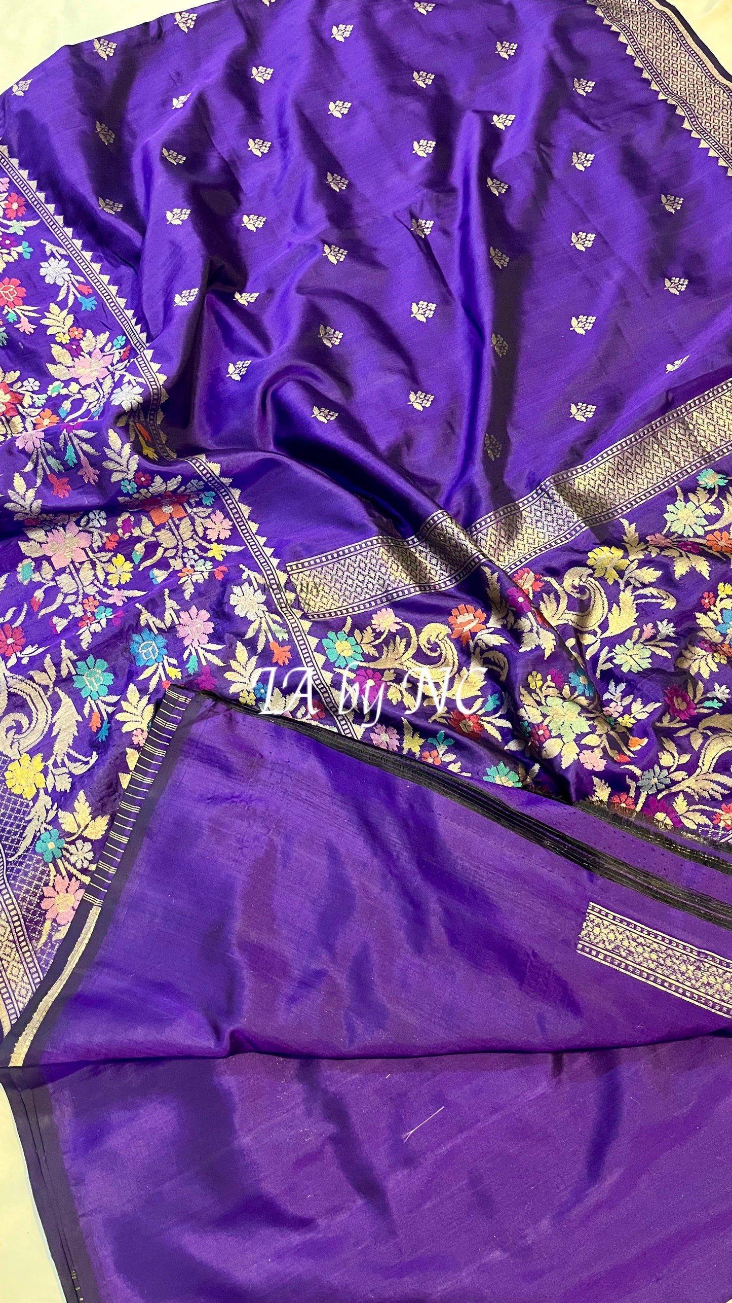 Grape Banarasi Pure Katan Silk Paithani Brocade Saree