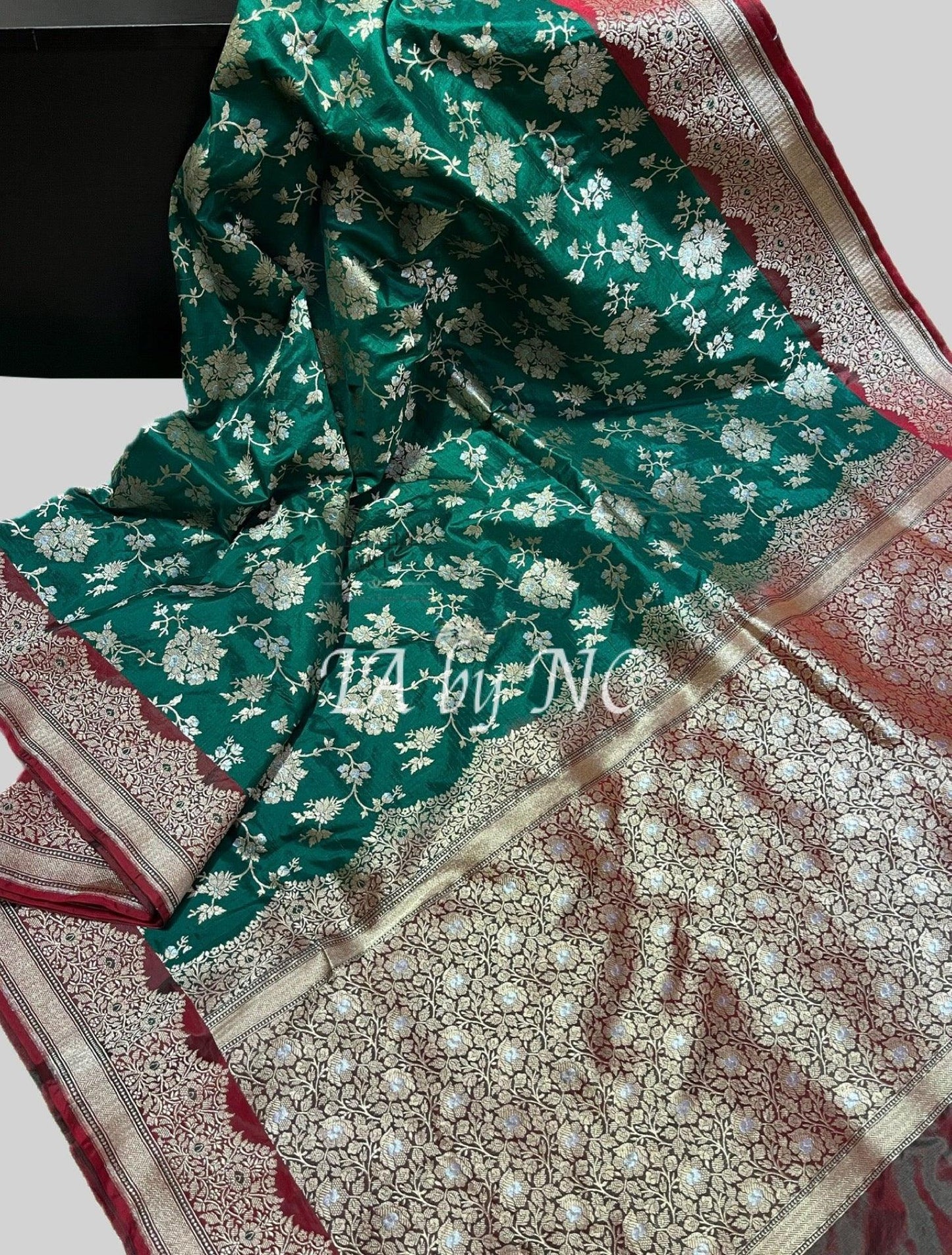 Sacramento Banarasi Pure Katan Silk Pattu Saree