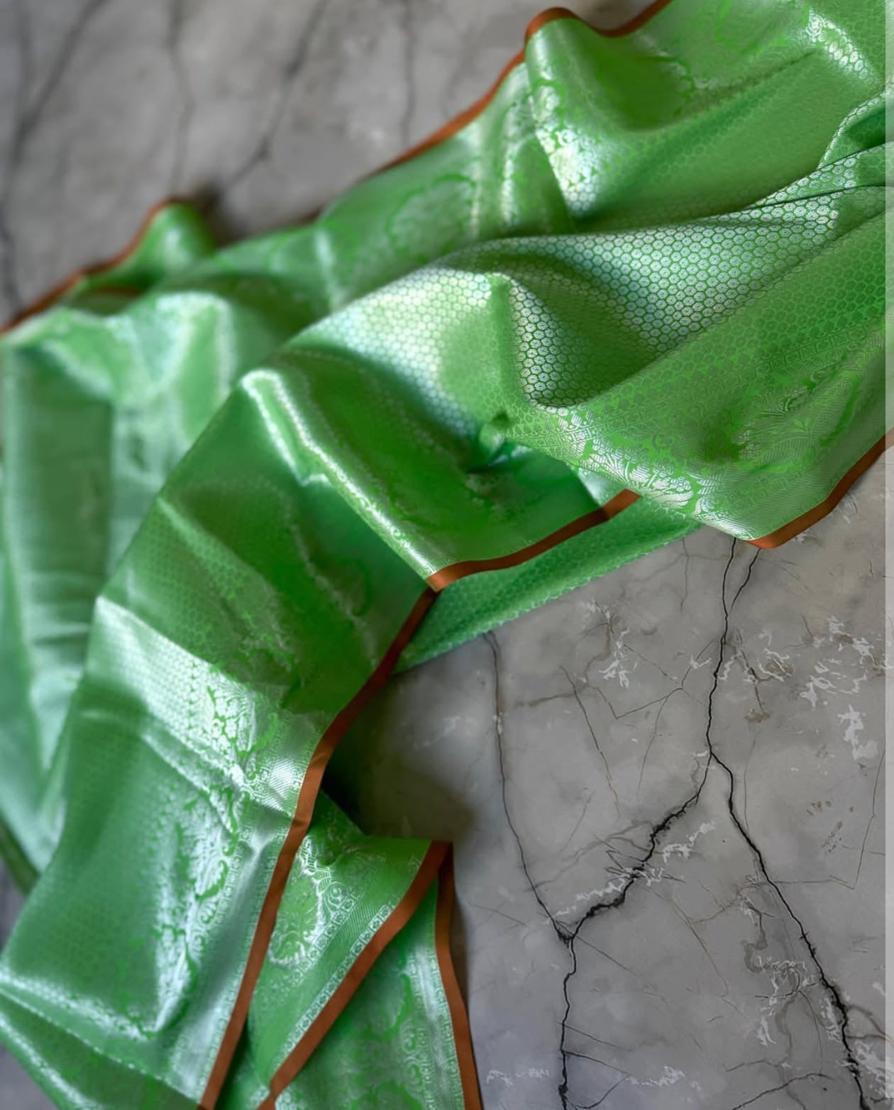 Jhanvi Kapoor Inspired Banarasi Blend Tissue Brocade Saree