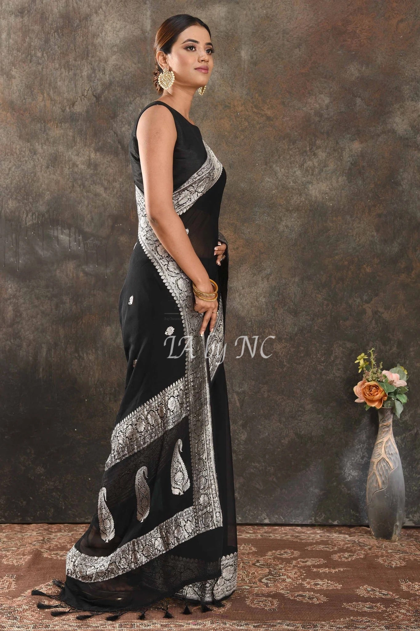 Black Banarasi Pure Khaddi Georgette Kadwa Saree