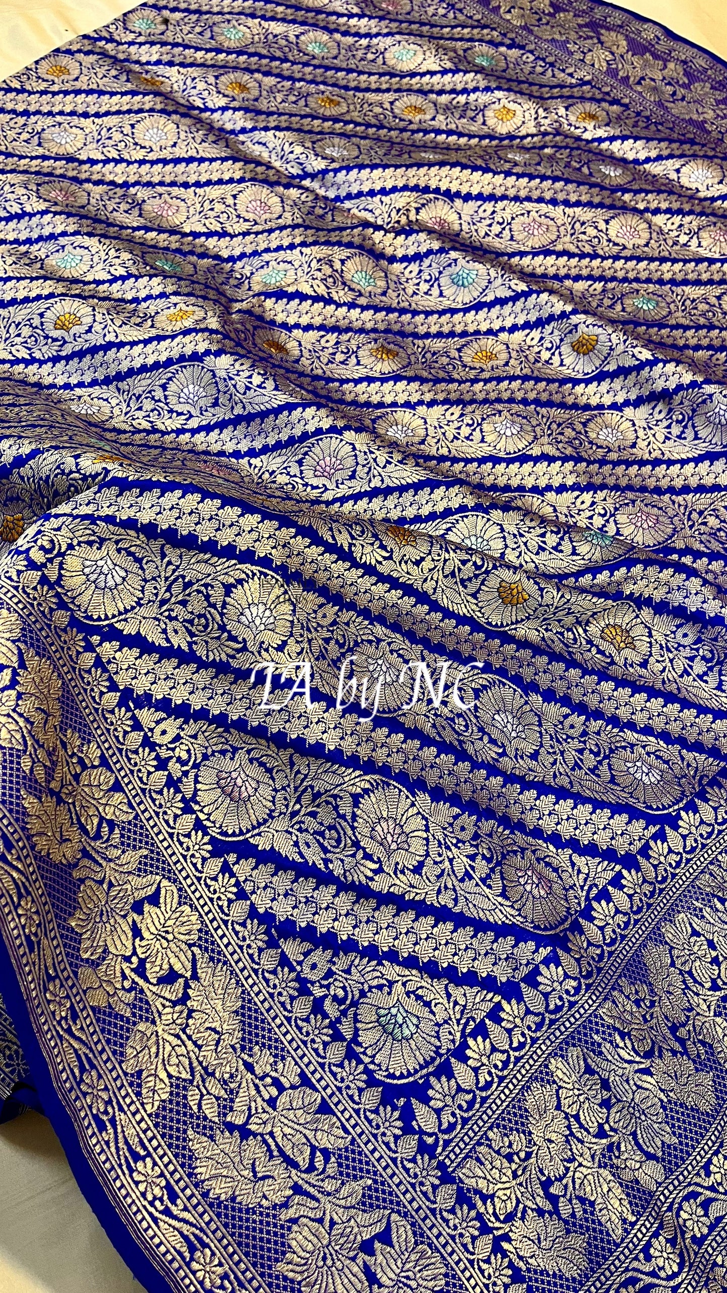 Royal Banarasi Pure Katan Silk Brocade Meenakari Pattu Saree