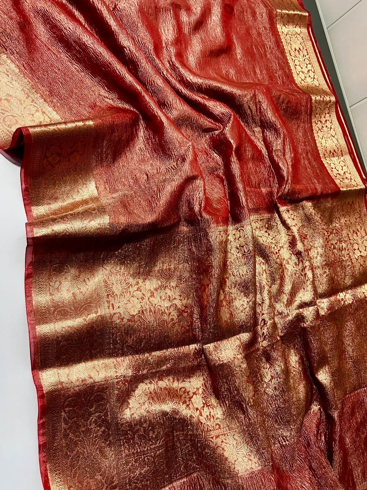 Banarasi Blend Tissue Silk Crushed Saree