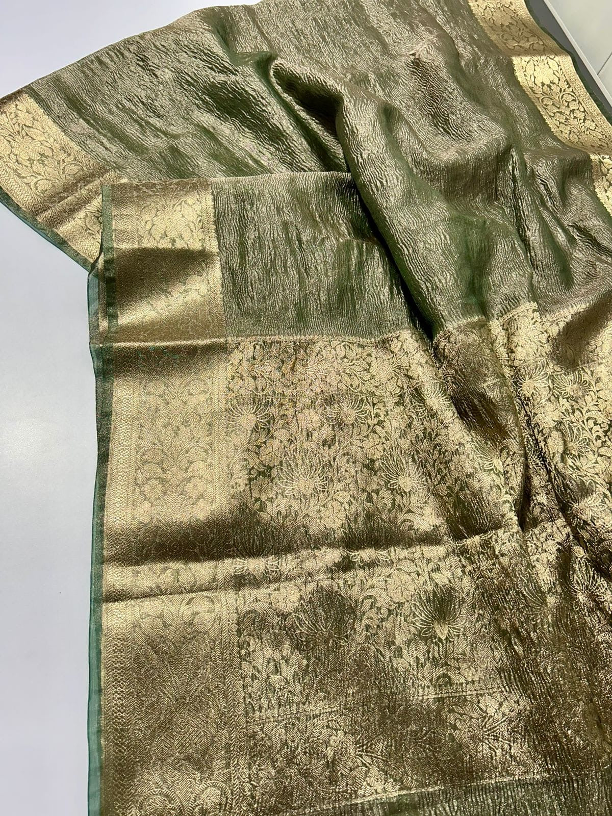 Banarasi Blend Tissue Silk Crushed Saree