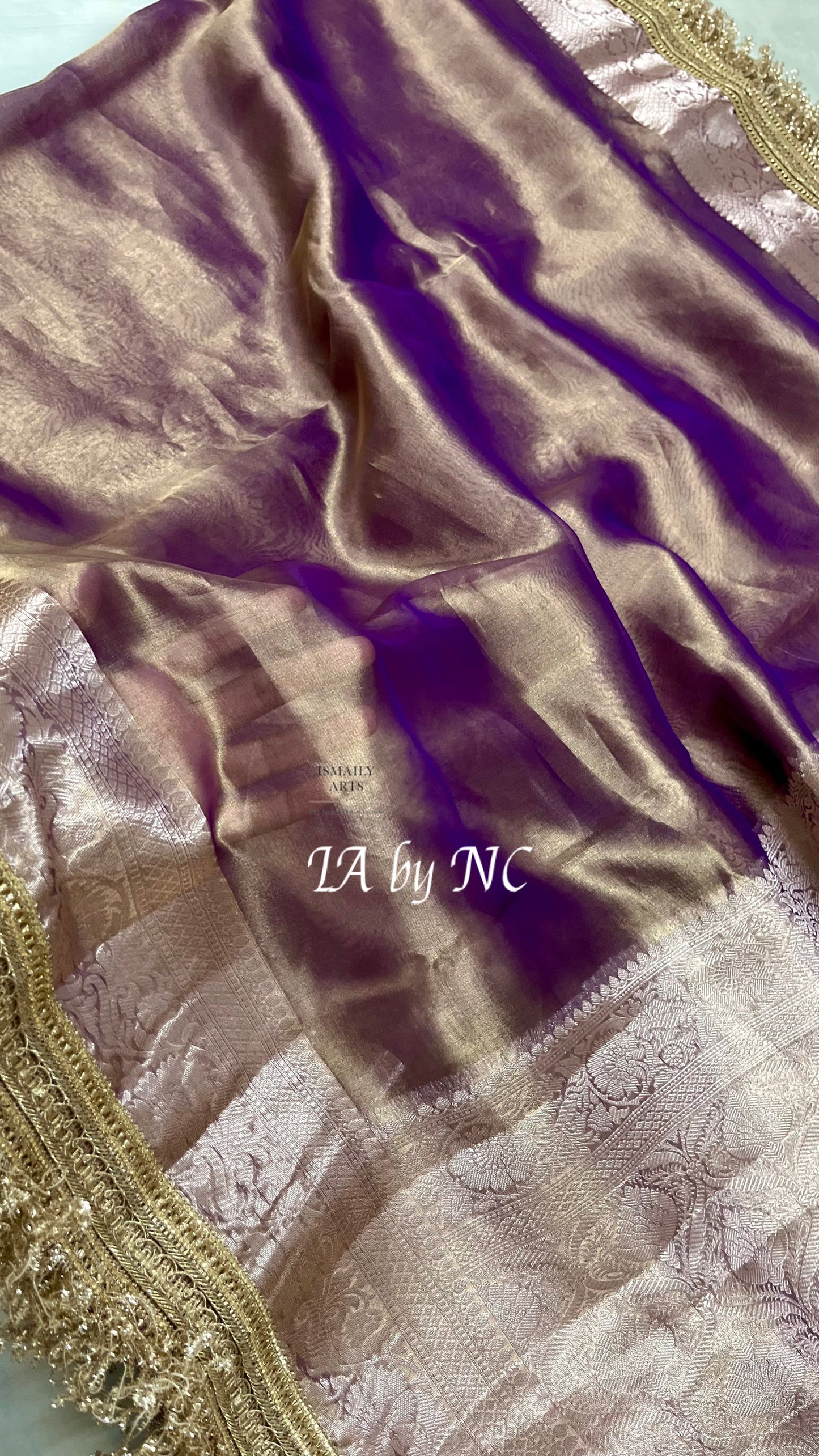 Grape Banarasi Pure Tissue Silk Saree