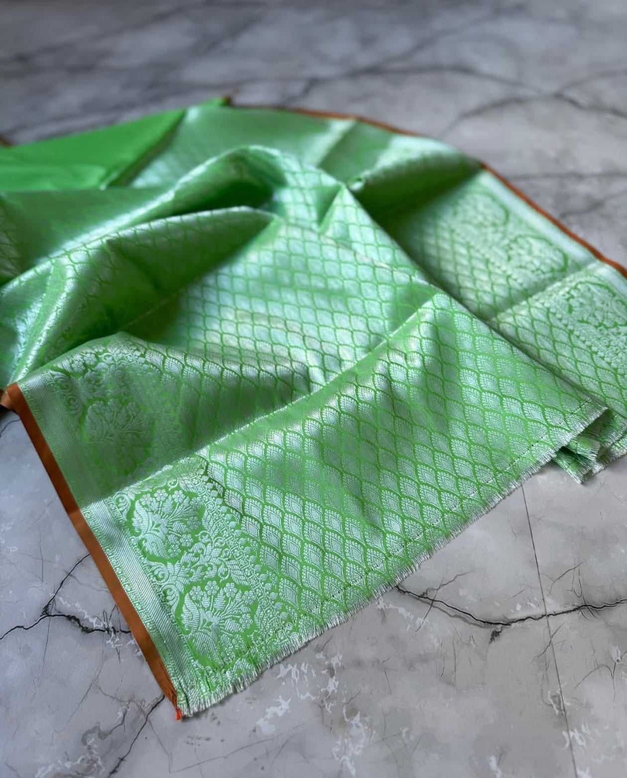 Jhanvi Kapoor Inspired Banarasi Blend Tissue Brocade Saree
