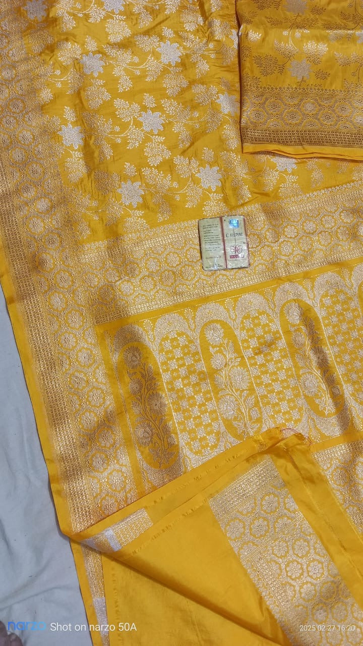 Bumblebee Banarasi Pure Katan Silk Sona Rupa Saree