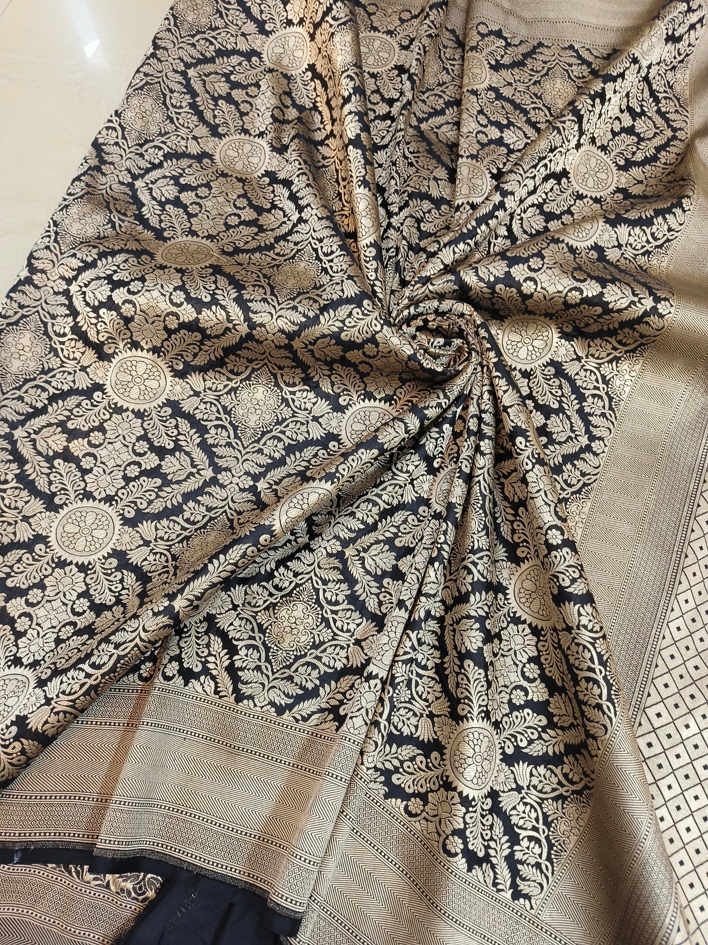 Tamanna Bhatia Banarasi Pure Katan Silk Pattu Brocade Saree