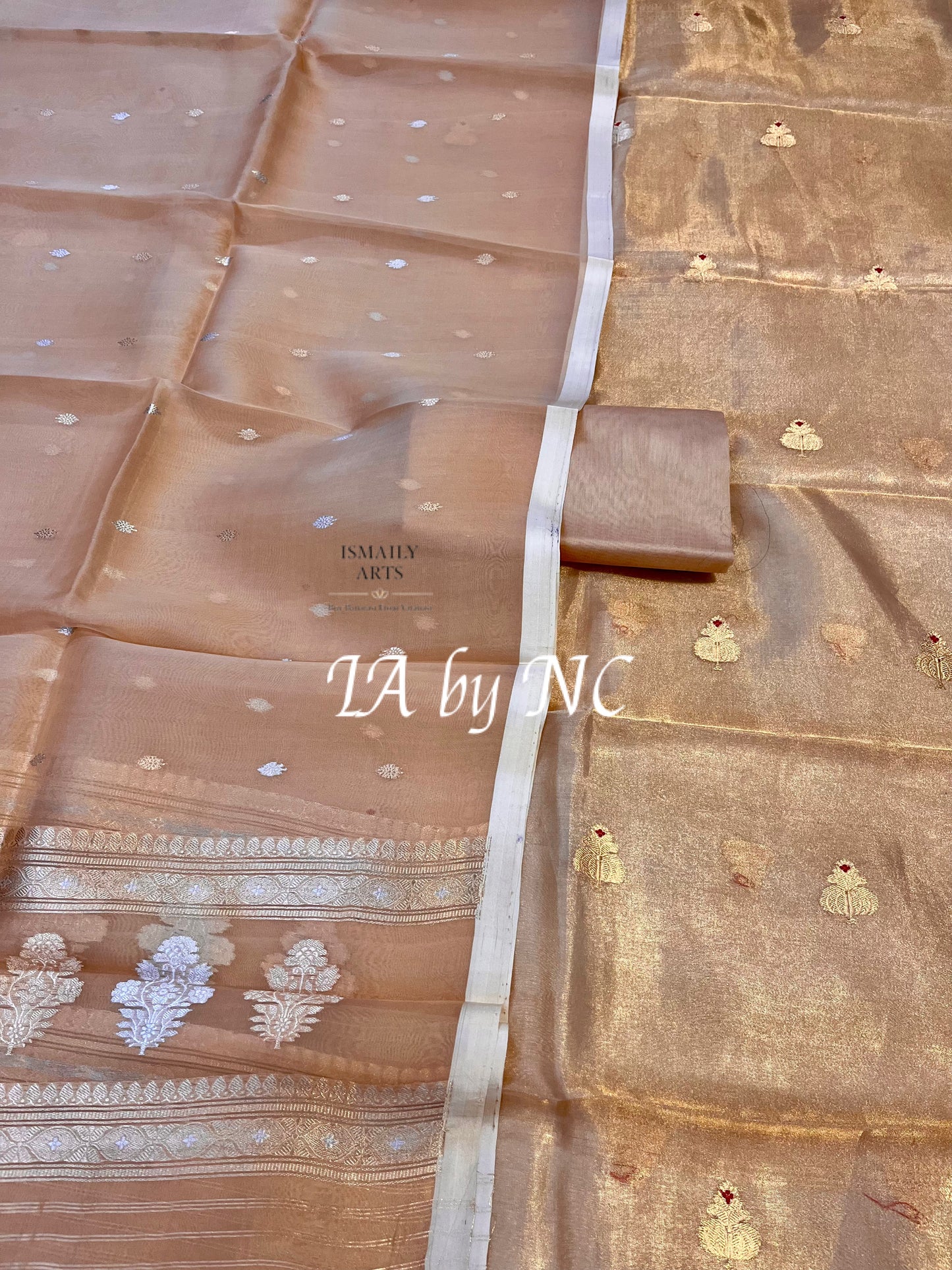 Peach Banarasi Pure Organza Tissue Kadwa Dress Materials