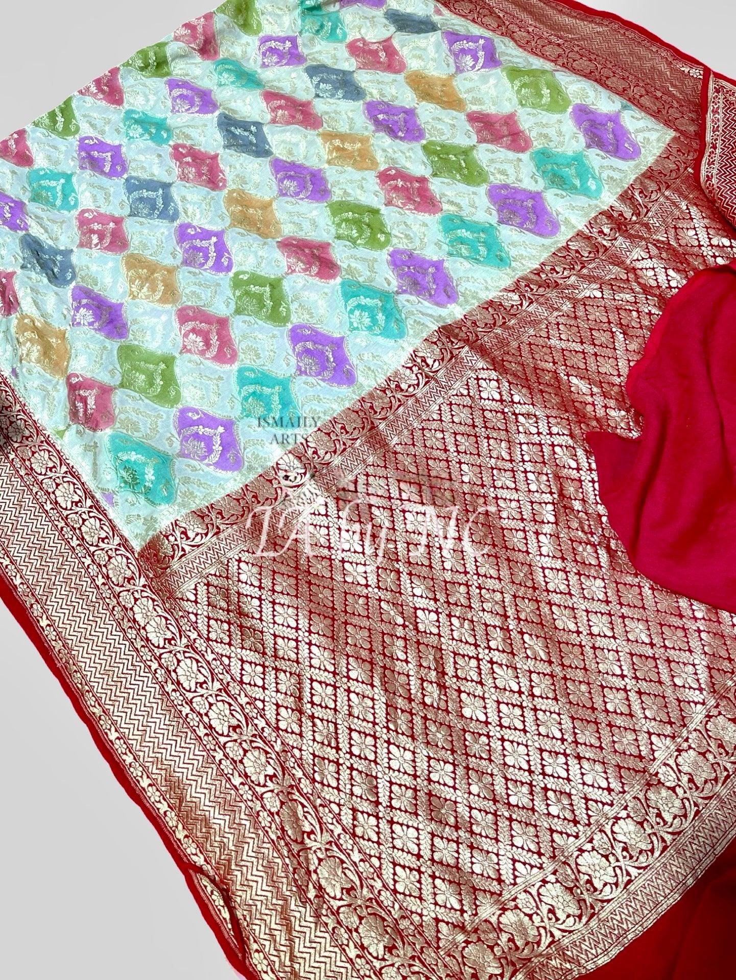 Off-white Banarasi Pure Munga Silk Saree
