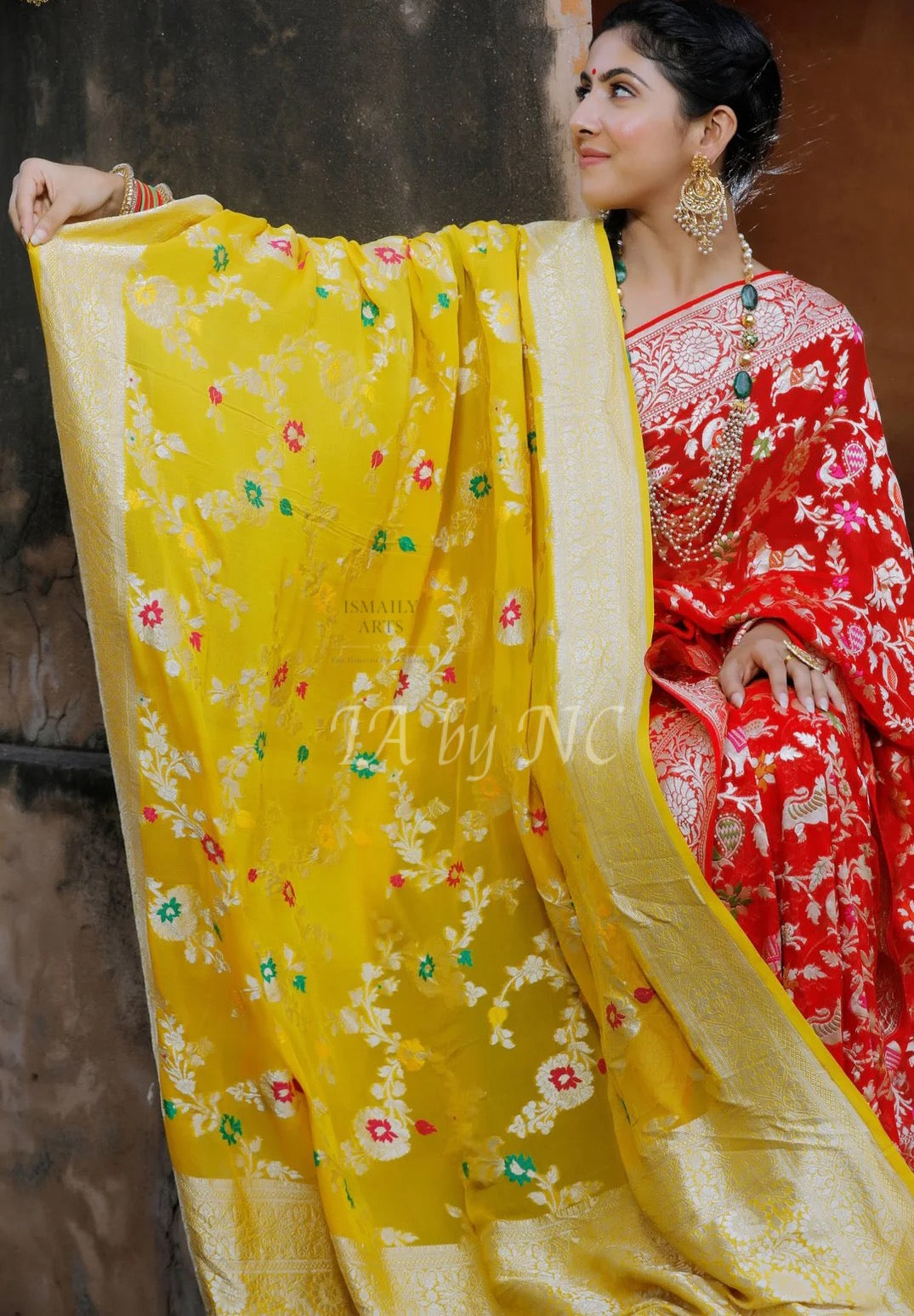Bumblebee Banarasi Pure Khaddi Georgette Meenakari Dupatta