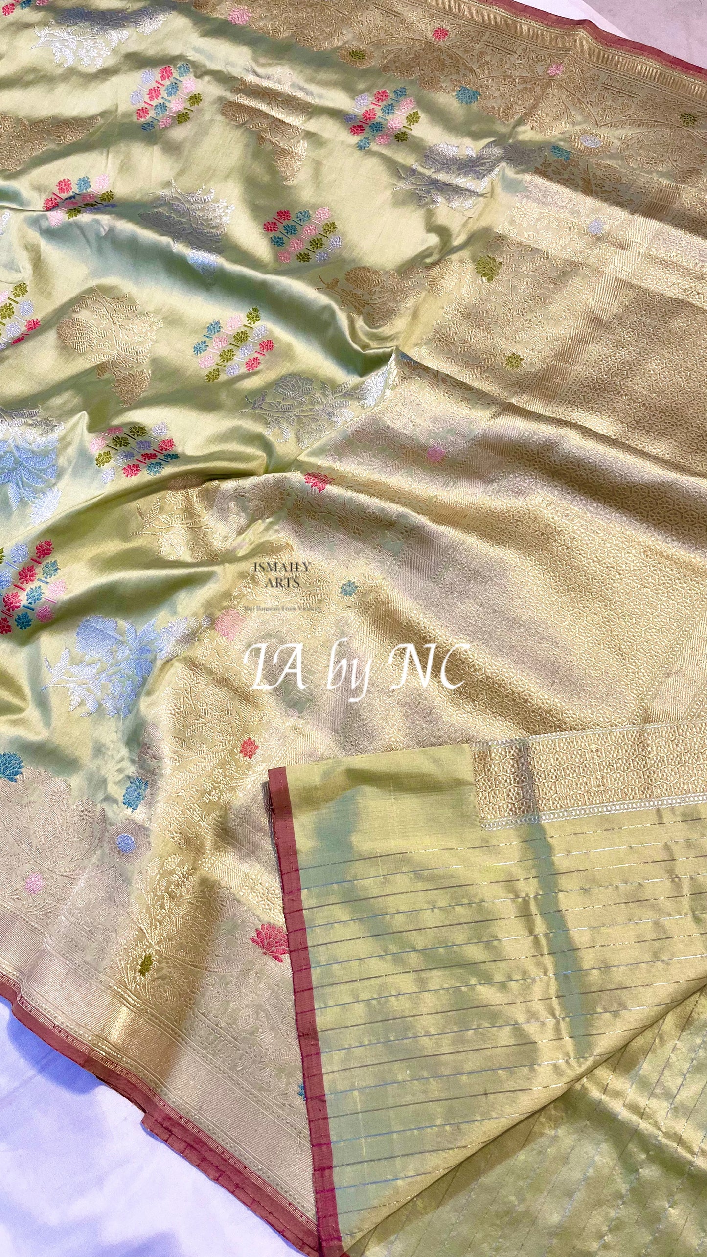 Pista Banarasi Pure Katan Silk Kadwa Pattu Saree
