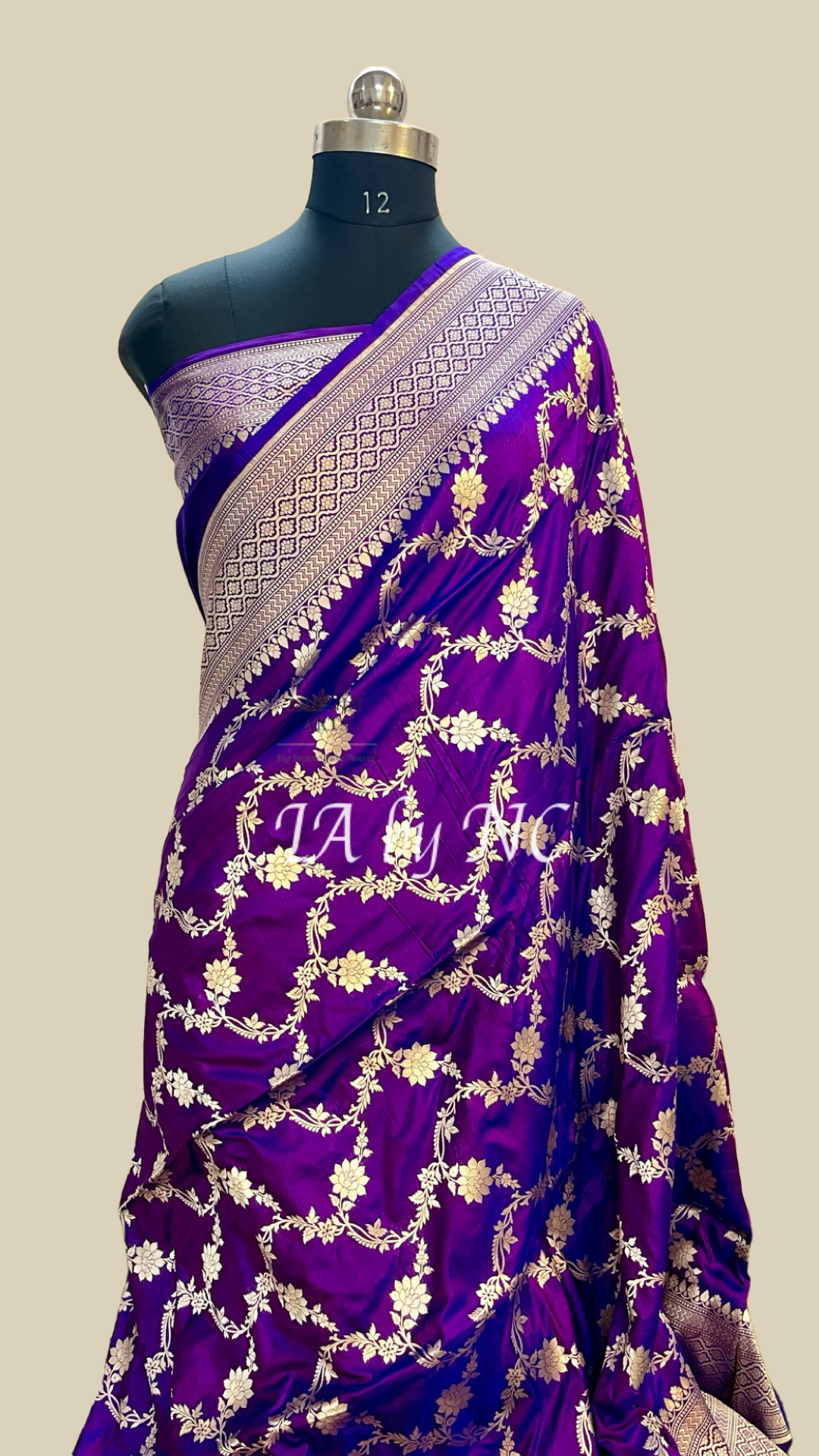 Grape Banarasi Pure Katan Silk Pattu Saree