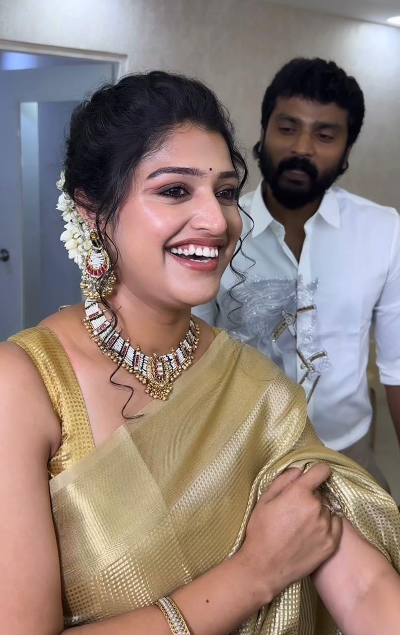 Nayanthara Inspired Banarasi Blend Tissue Brocade Saree