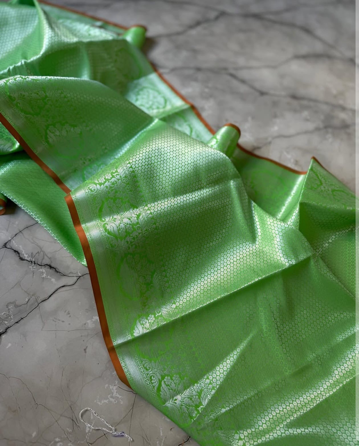 Jhanvi Kapoor Inspired Banarasi Blend Tissue Brocade Saree