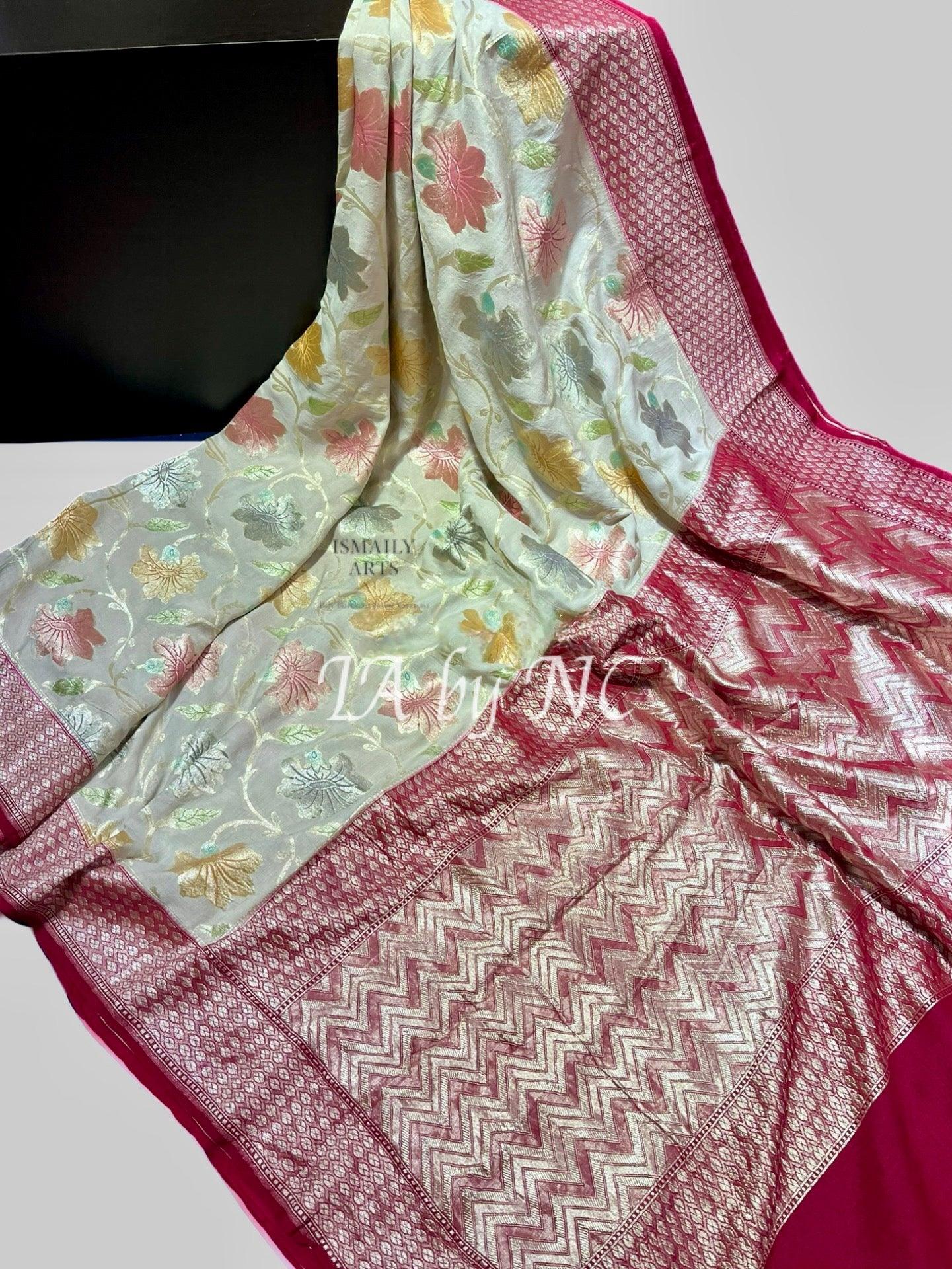 Off-white Banarasi Pure Munga Silk Saree