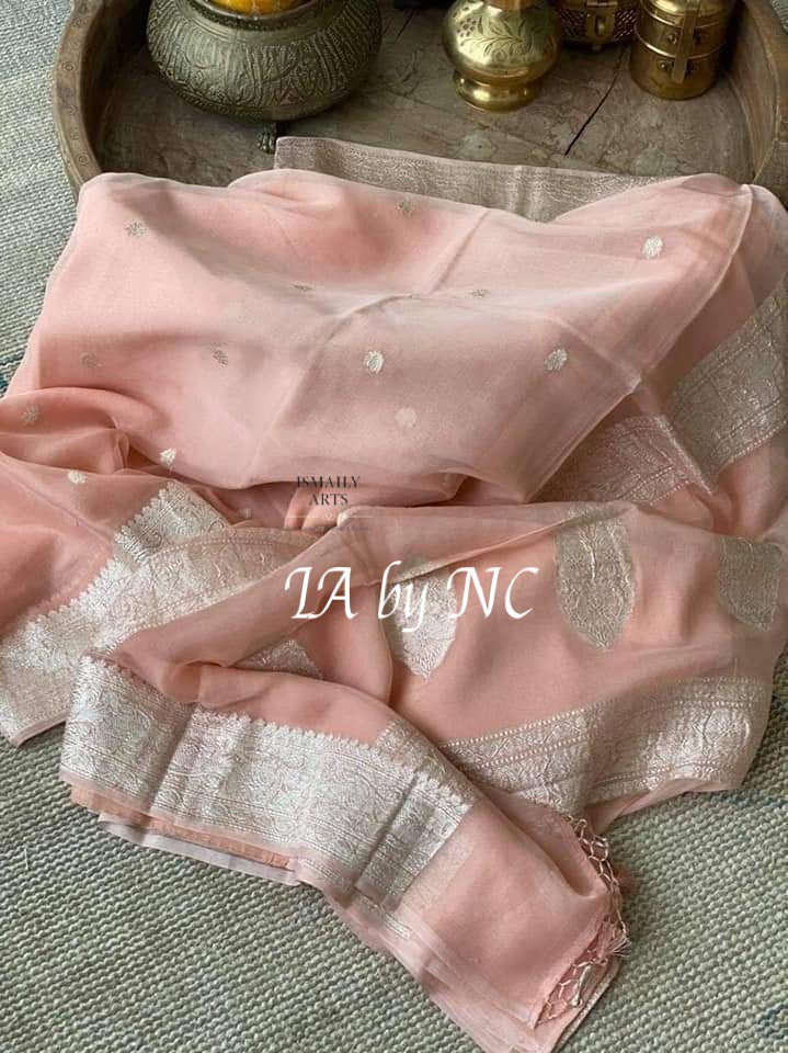 Carnation Banarasi Pure Khaddi Georgette Kadwa Saree