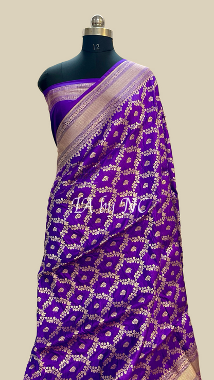 Grape Banarasi Pure Katan Silk Pattu Saree