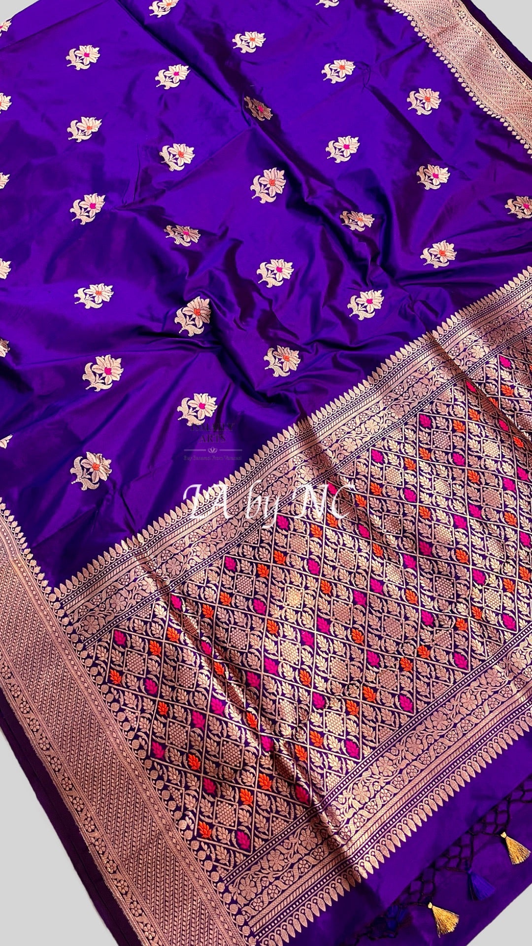 Grape Banarasi Pure Katan Silk Kadwa Meenakari Saree