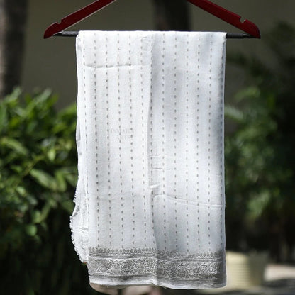White Banarasi Pure Khaddi Georgette Dupatta
