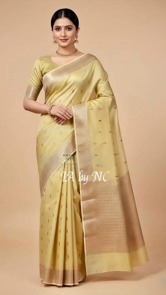 Eggnog Banarasi Pure Kora Silk Kadwa Saree