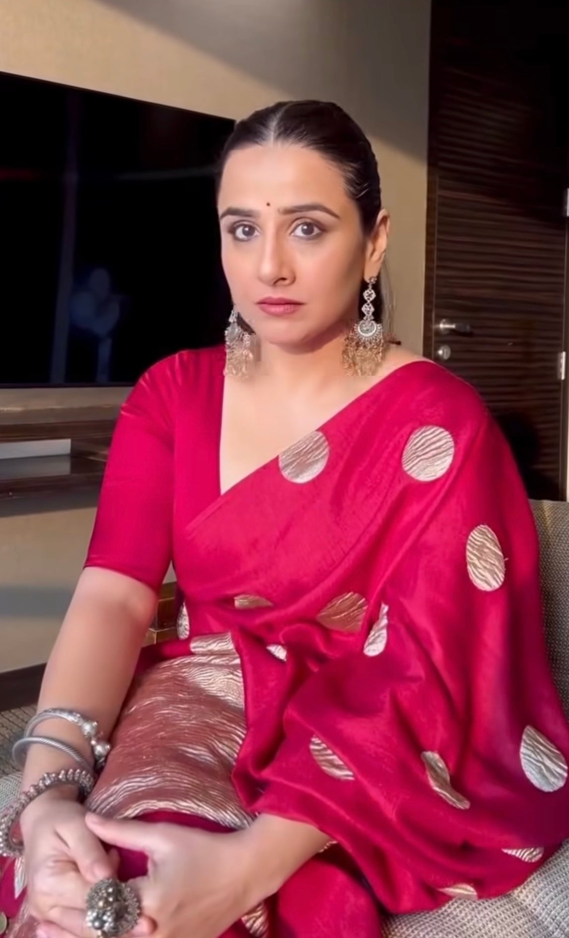 Vidya Balan’s inspired Ruby Banarasi Pure Munga Silk Saree