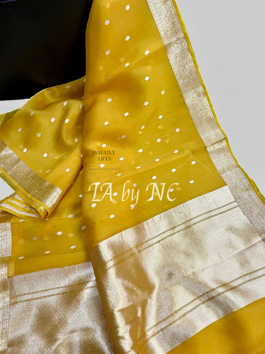 Gold Banarasi Pure Kora Organza Kadwa Saree