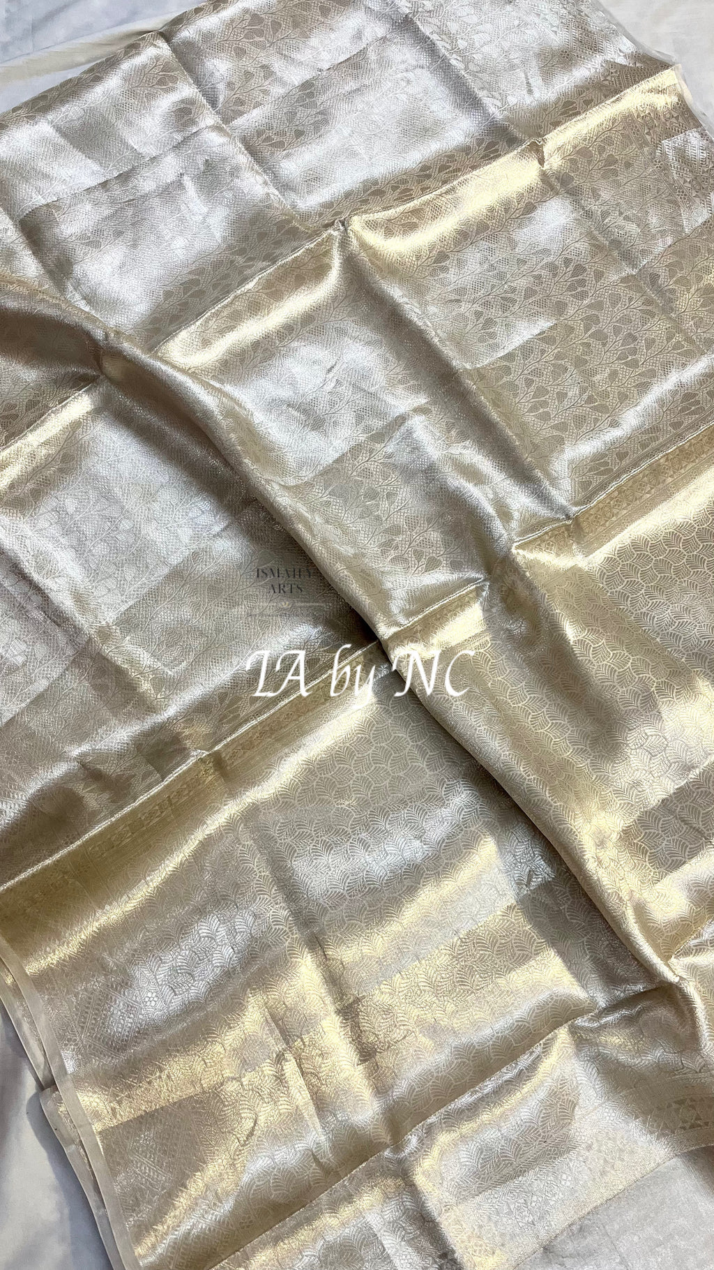 Offwhite Banarasi Pure Tissue Silk Brocade Saree