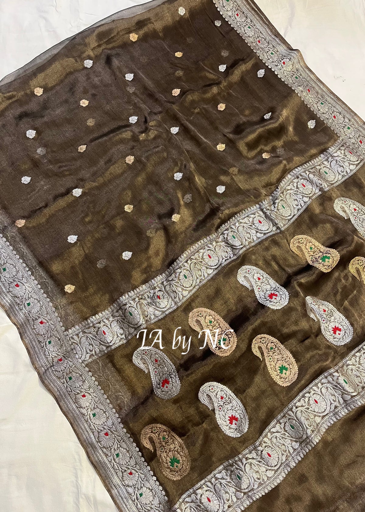 Hickory Banarasi Pure Khaddi Tissue Georgette Kadwa Saree