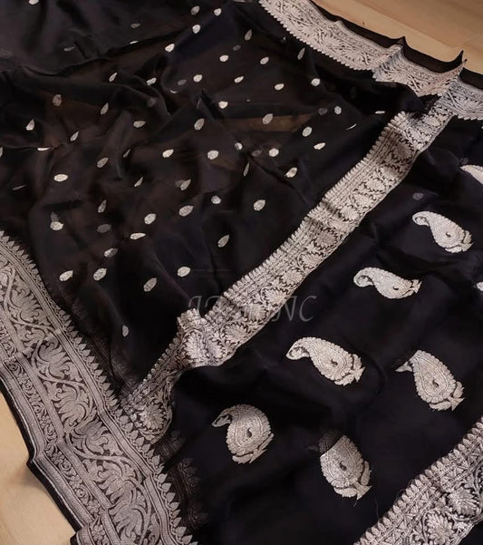 Black Banarasi Pure Khaddi Georgette Kadwa Saree