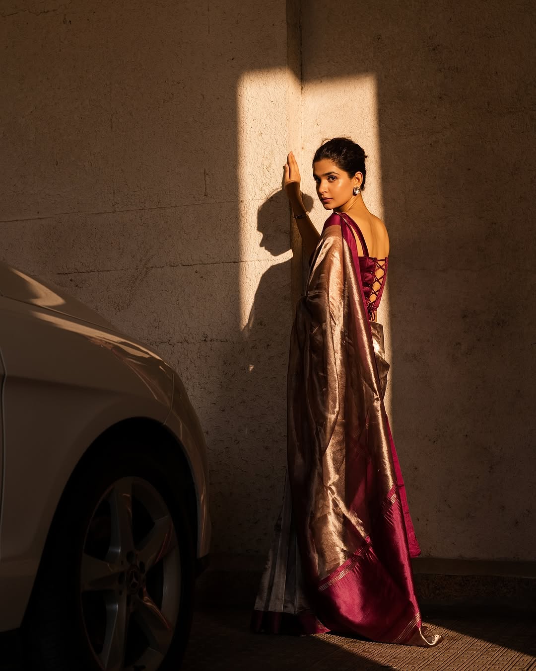 Barn Banarasi Pure Tissue Silk Saree - Satin Border