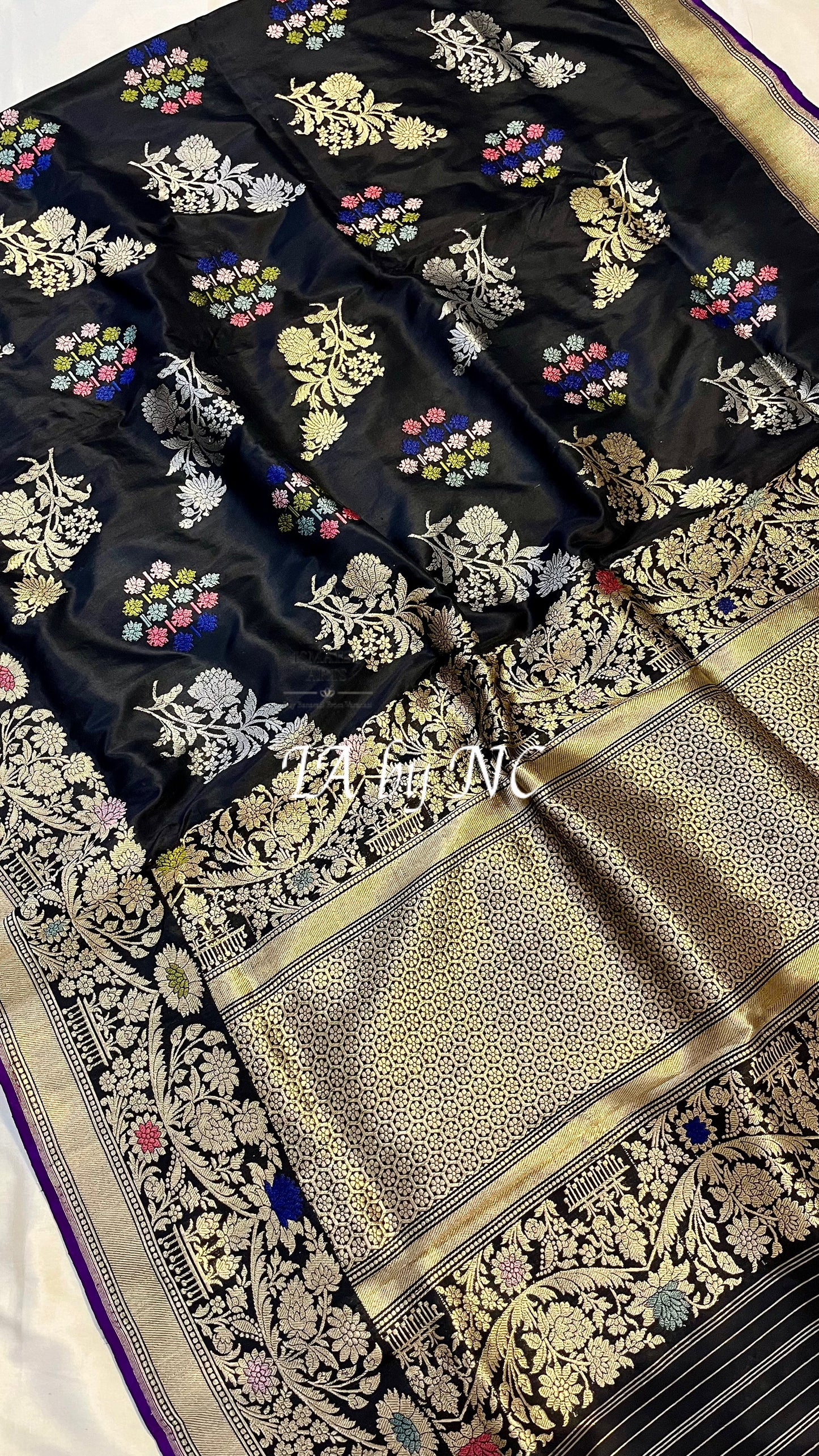 Black Banarasi Pure Katan Silk Kadwa Saree
