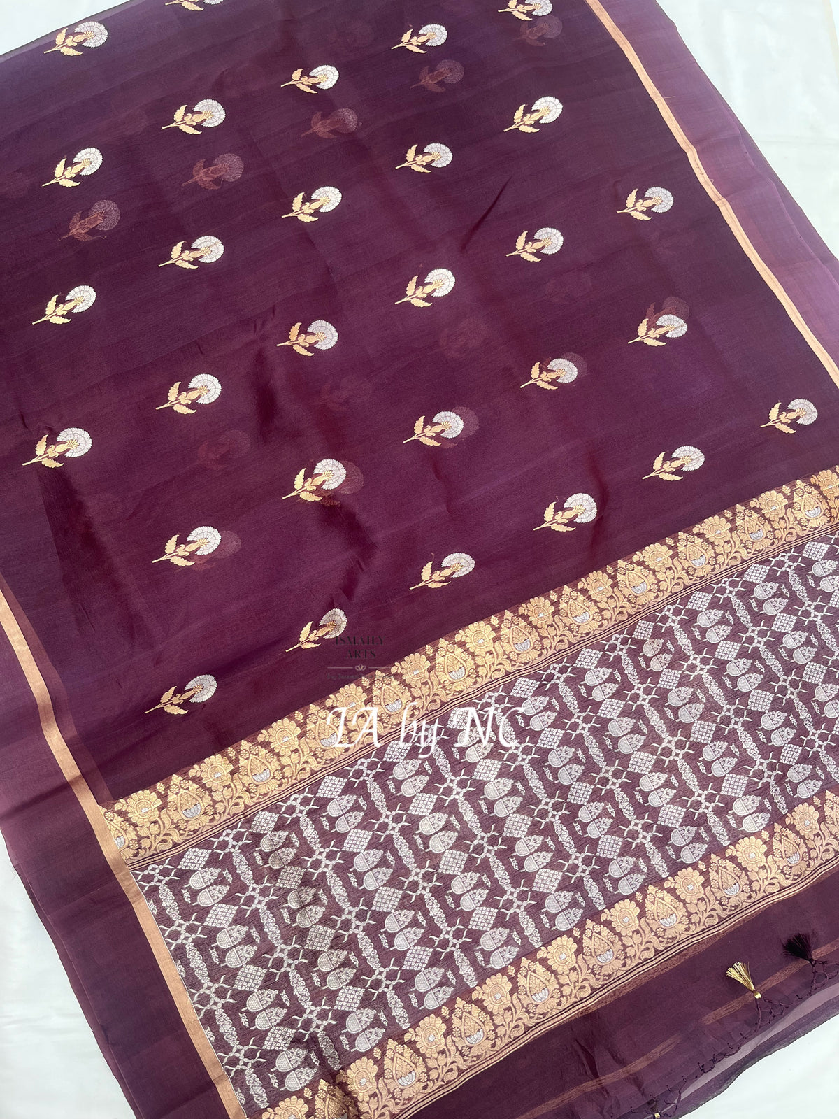 Hickory Banarasi Pure Kora Silk Saree