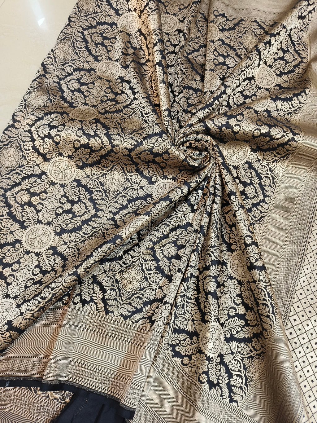 Tamanna Bhatia Banarasi Pure Katan Silk Pattu Brocade Saree