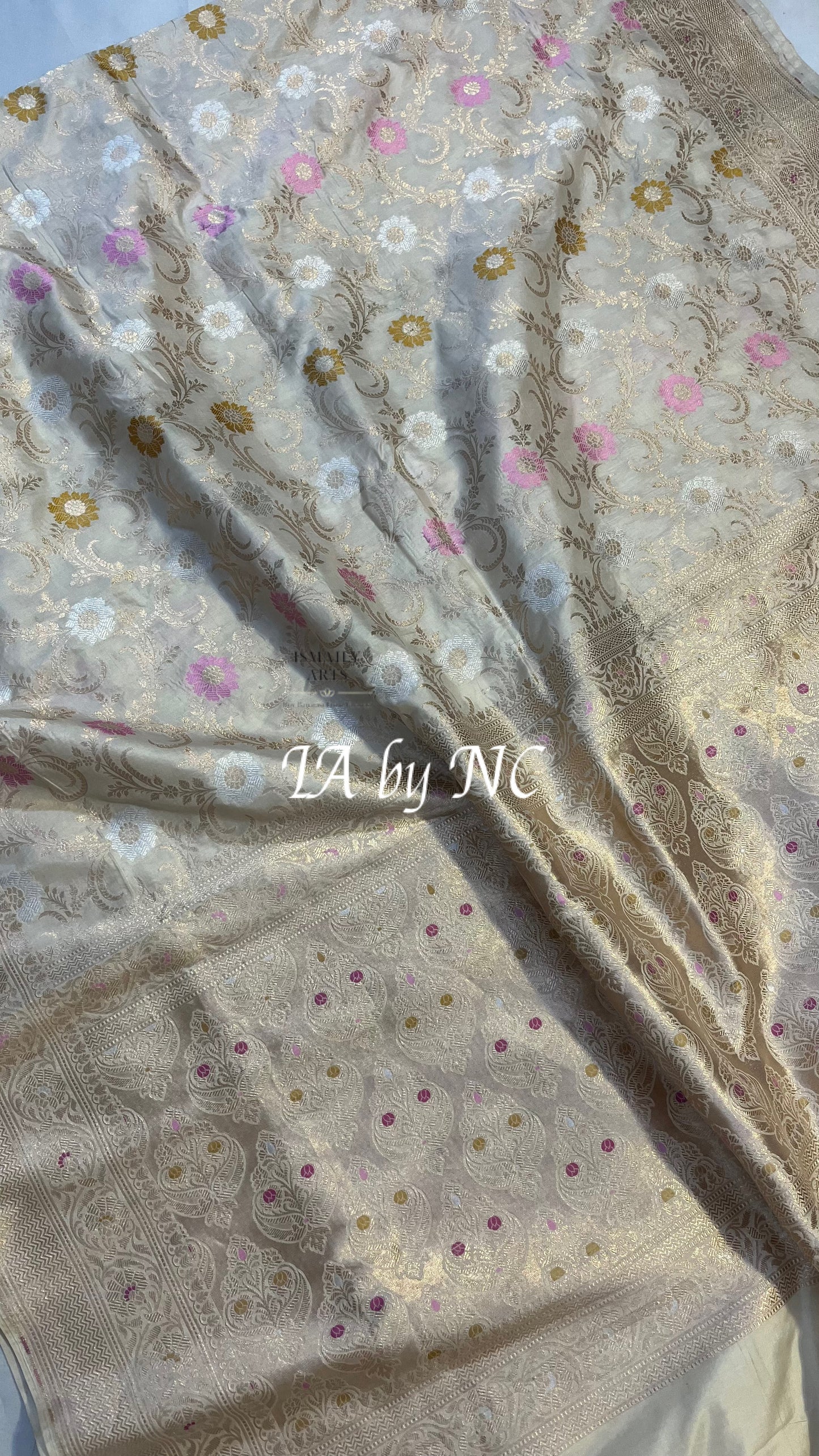 Off white Banarasi Pure Katan Silk Pattu Meenakari Saree