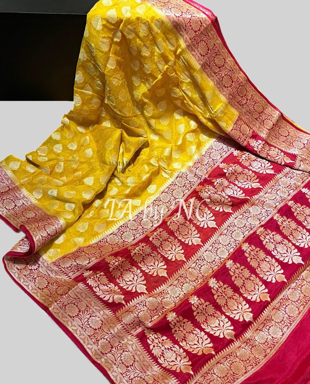 Amber Banarasi Pure Chiffon Georgette Saree