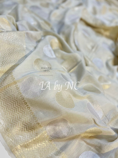 White Banarasi Pure Munga Silk Saree