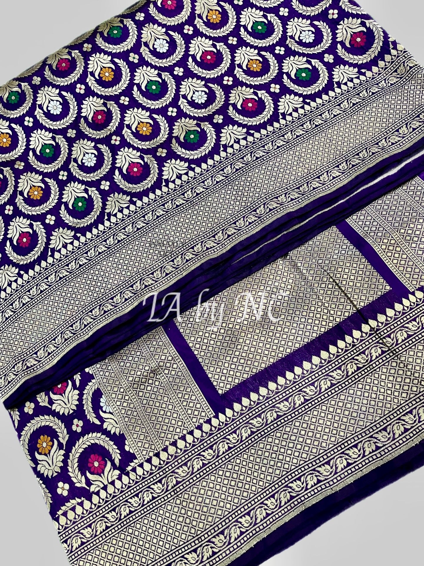 Grape Banarasi Pure Katan Silk Meenakari Pattu Saree