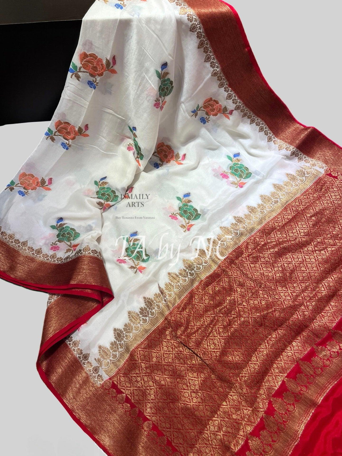 White Banarasi Pure Chiffon Georgette Saree