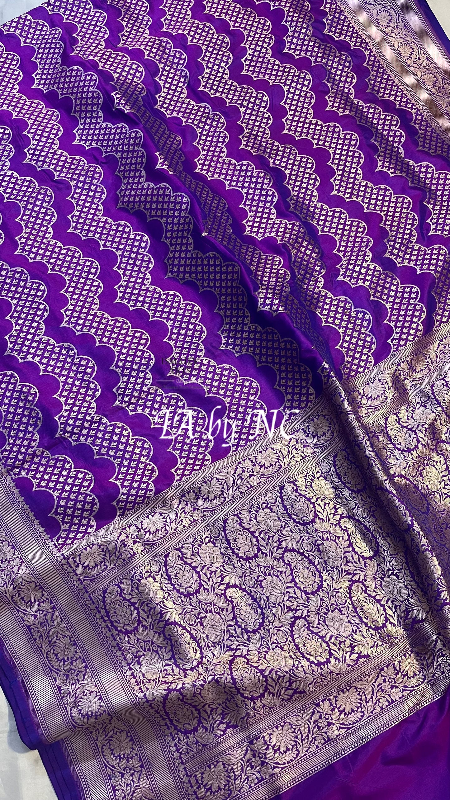 Grape Banarasi Pure Katan Silk Pattu Saree