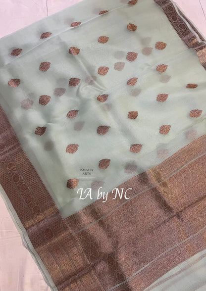 Glacial Banarasi Pure Kora Silk Kadwa Saree