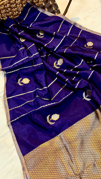 Karishma Kapoor inspired Space Banarasi Pure Katan Silk Raw Mango Kadwa Saree