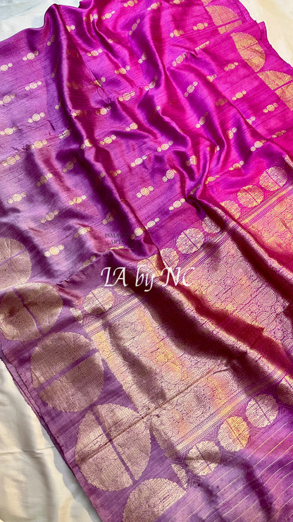Magenta Banarasi Pure Katan Silk Raw Kadwa Saree