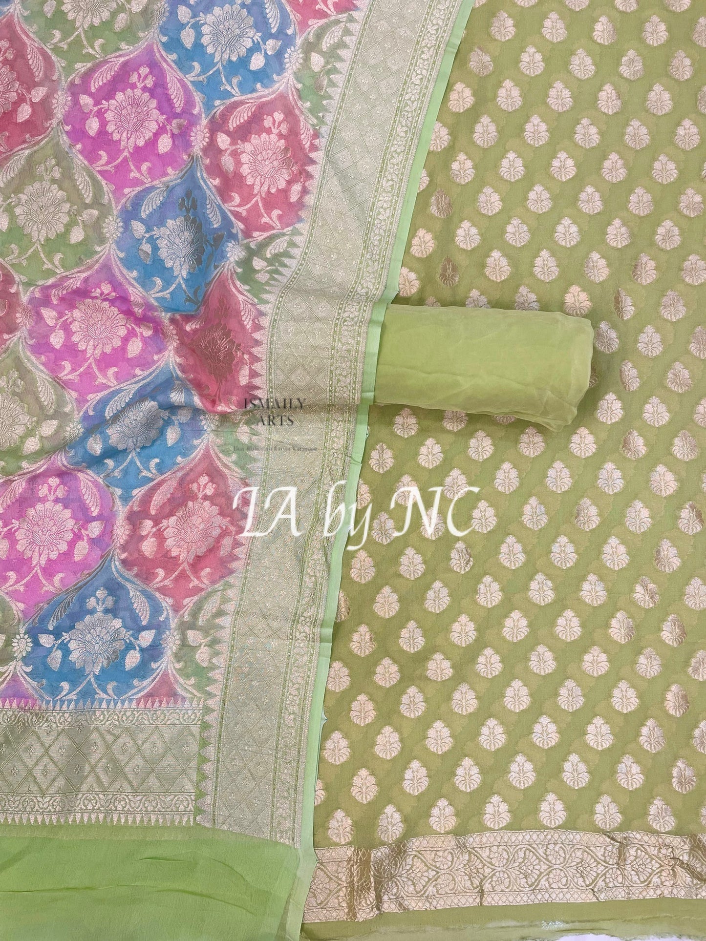 Moss Banarasi Pure Khaddi Georgette Suit Dupatta