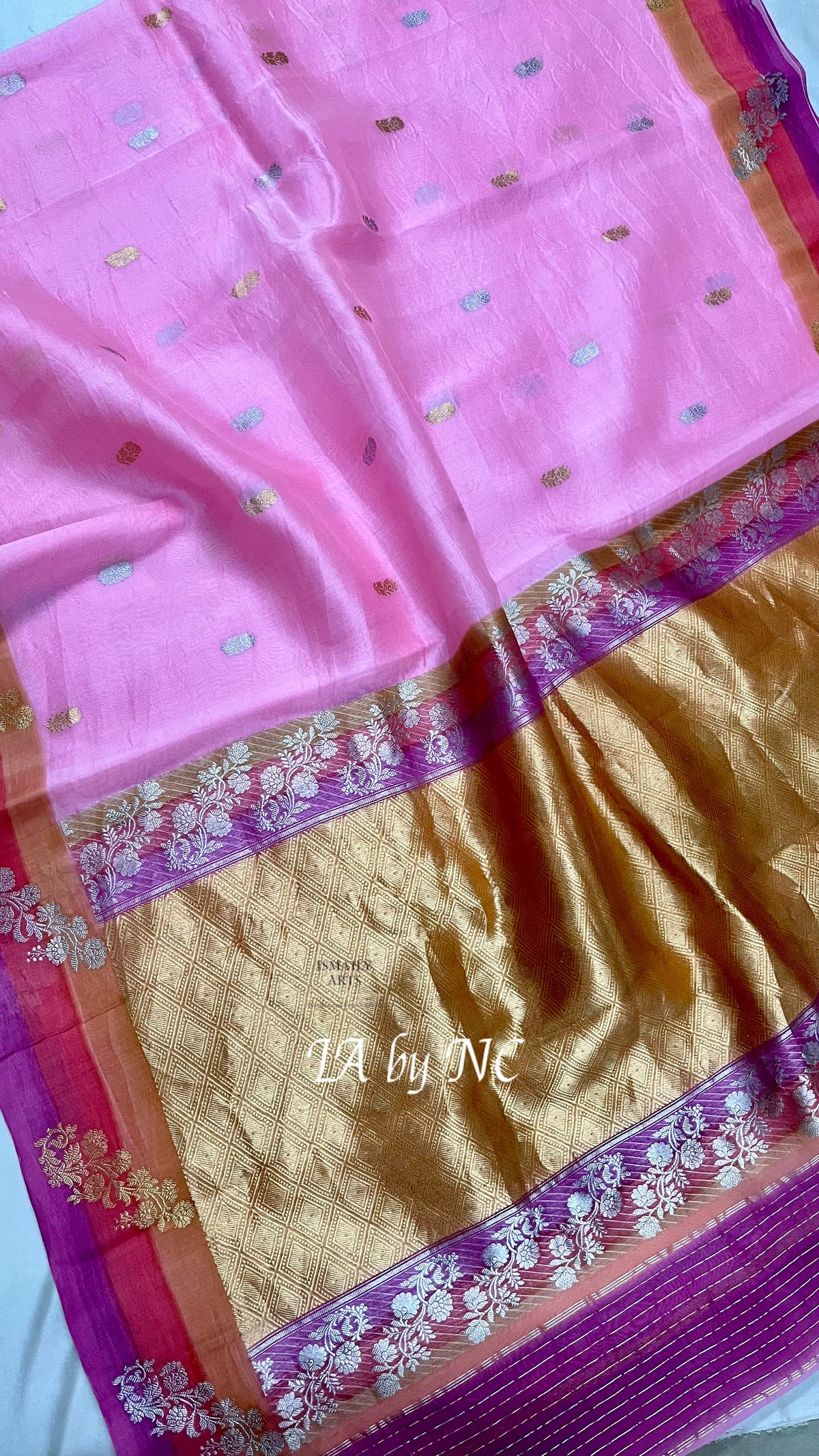 Taffy Banarasi Pure Kora Silk Kadwa Saree
