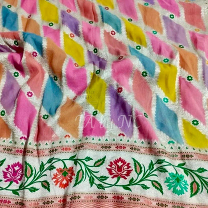 Banarasi Pure Khaddi Tussar Georgette Paithani Saree