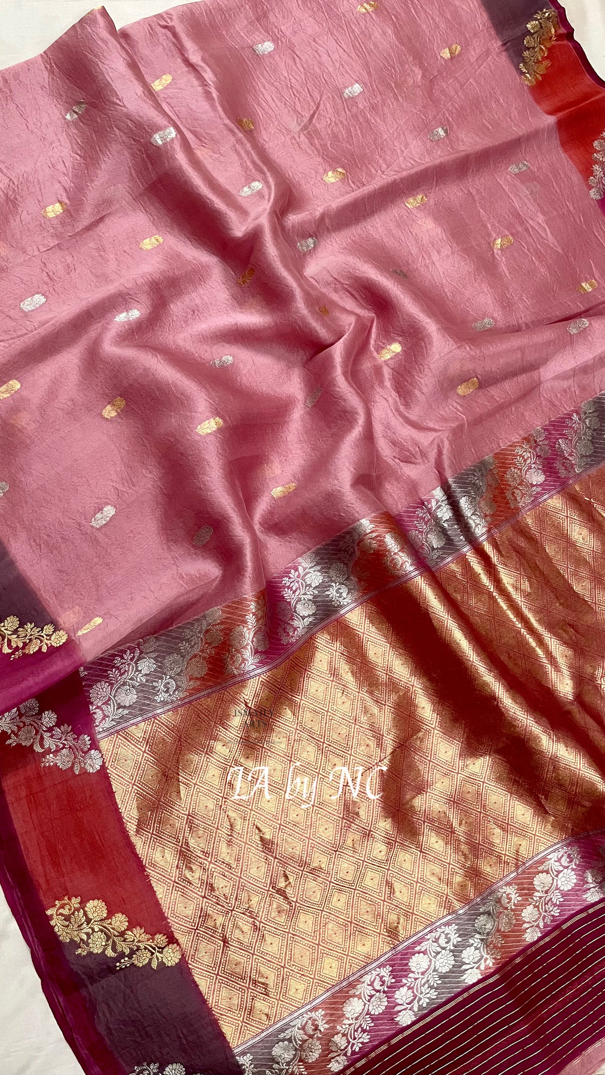 Mulberry Banarasi Pure Kora Silk Kadwa Saree