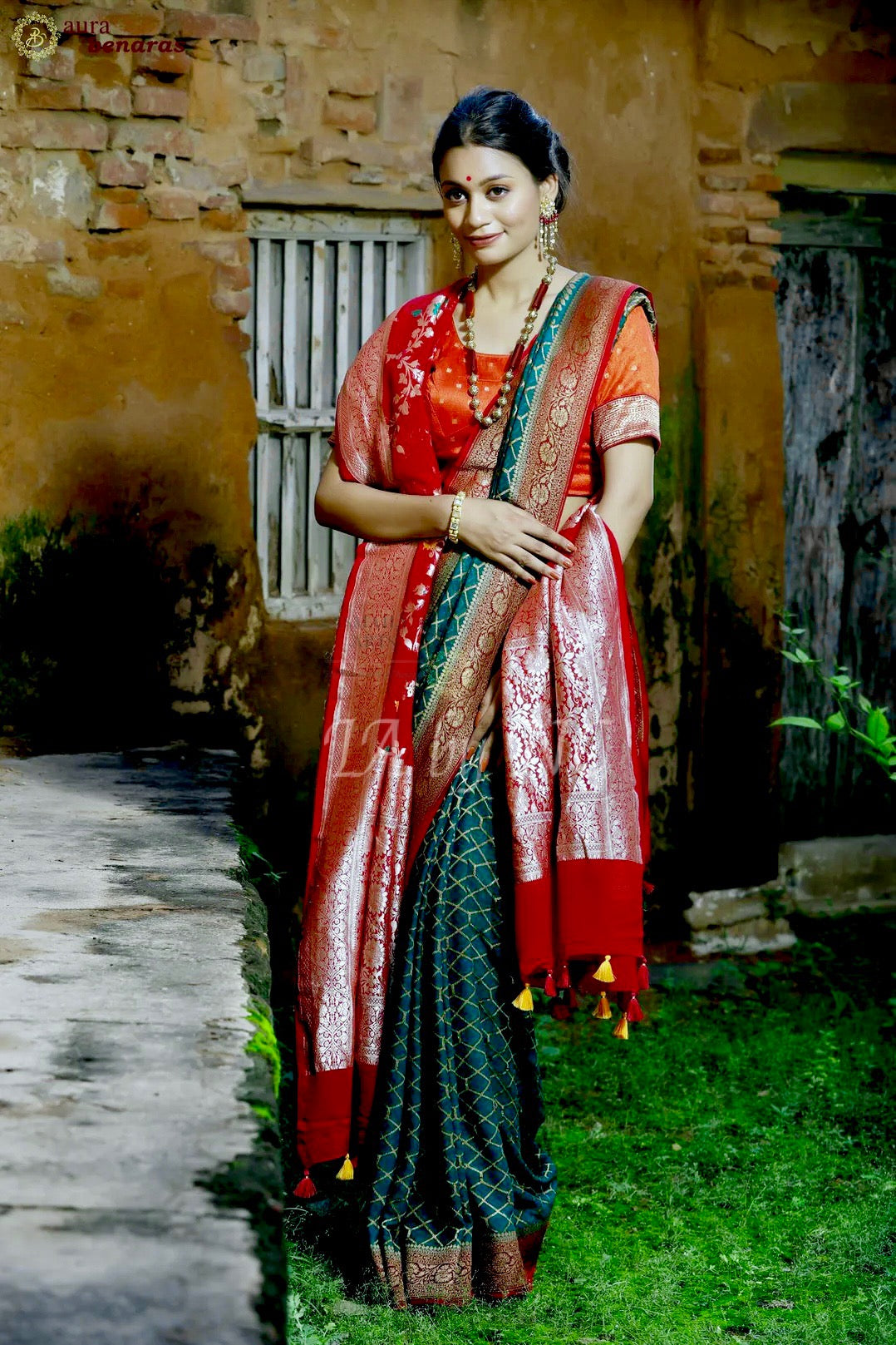 Maroon Banarasi Pure Khaddi Georgette Meenakari Dupatta