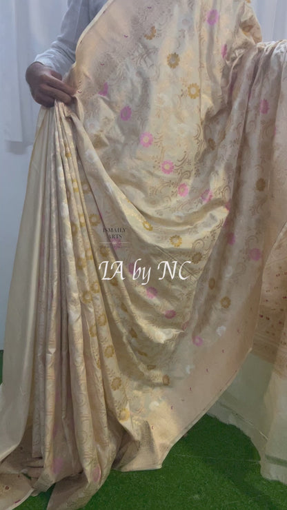 Off white Banarasi Pure Katan Silk Pattu Meenakari Saree